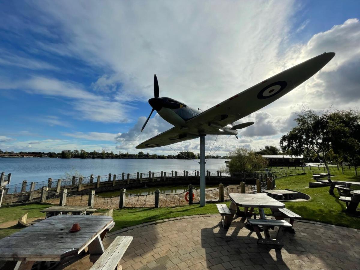 Tattershall Lakes Mini Breaks - Osprey Rise Hotel Exterior foto